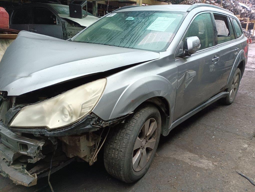 PICK UP Subaru OUTBACK 2010,  EN DESARME